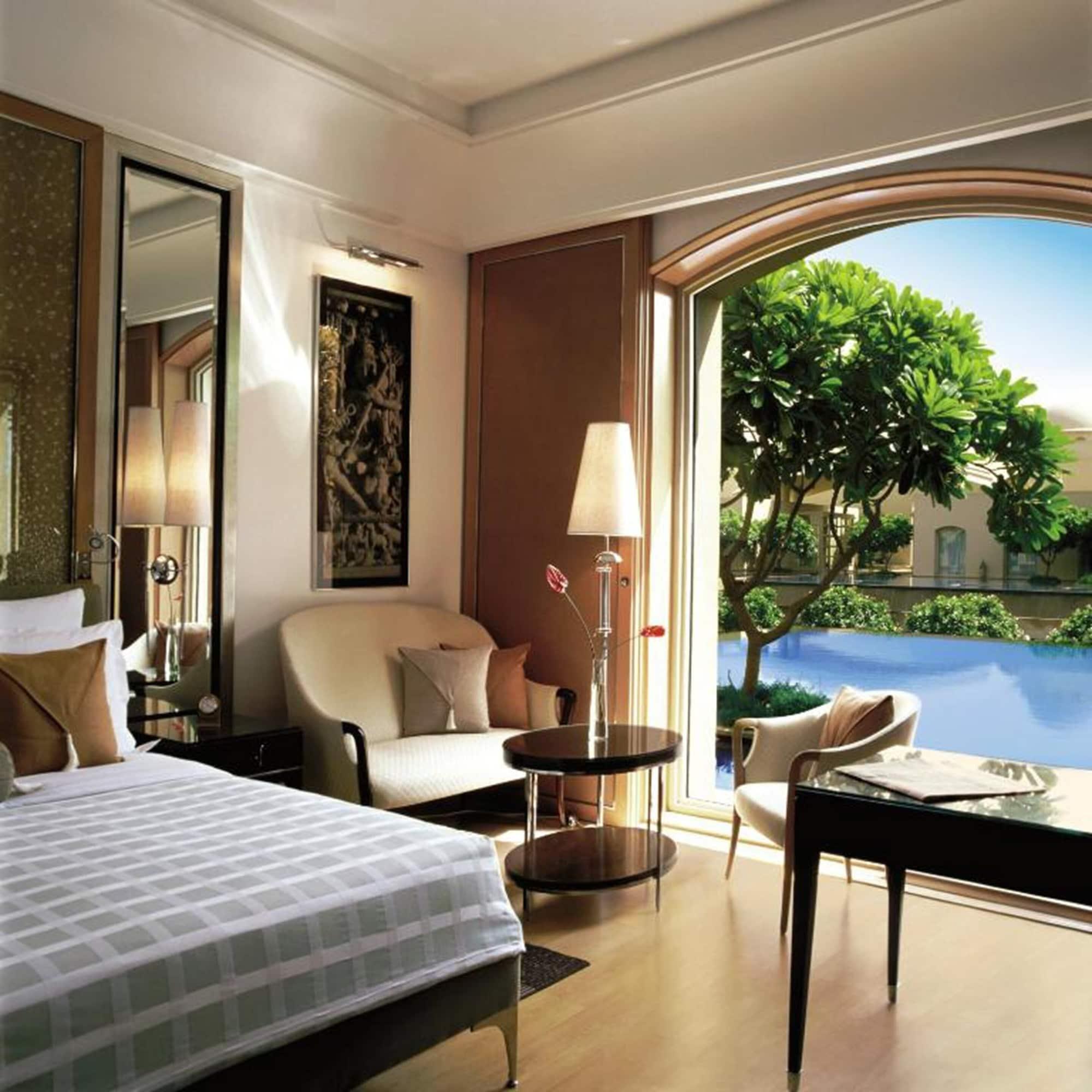 فندق تريدنت غيرغون غورغاون الغرفة الصورة A room at The Oberoi, Mumbai